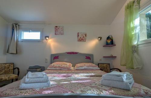 Chatillon-sur-Indre Bed & Breakfast | Chambres d'hôtes Anne, Marie Davaillon, Chambre Cerise