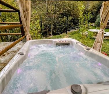 Saint-Chely-d'Aubrac Bed & Breakfast | Chambres d'hôtes Le Lepadou-Bas