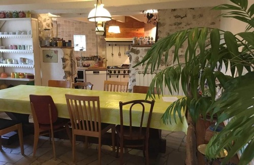 Vaux-en-Beaujolais Bed & Breakfast | Chambres d'hôtes Les Picorettes