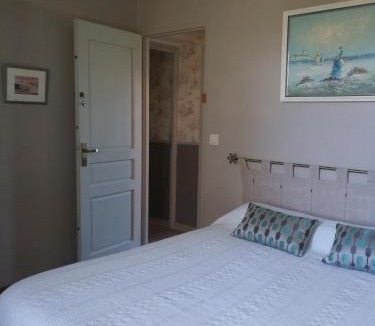 Frontenac Bed & Breakfast | Chambres d'hôte de Sauviolle 2