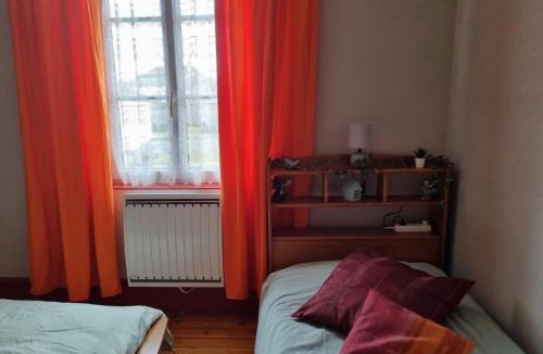Arnieres-sur-Iton Bed & Breakfast | Chambres d'hôtes Les Glycines et petit déjeuner