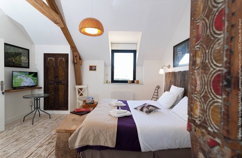 Noyant-et-Aconin Bed & Breakfast | 🌿 Chambres d'Hôtes Romance & PRIVATISED SPA : Intimate Luxury