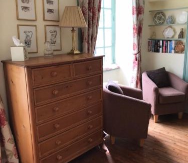 Domfront en Poiraie Bed & Breakfast | Chambres d'Hôtes Belle Vallee