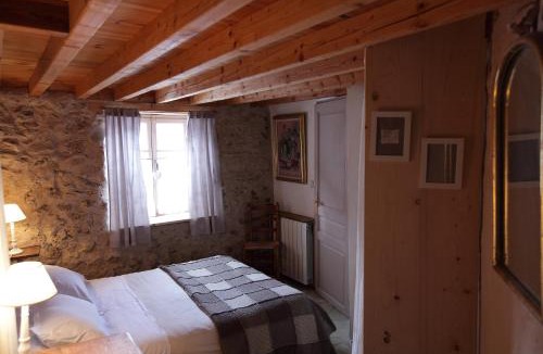 Llo Bed & Breakfast | Chambres d'Hôtes Cal Miquel