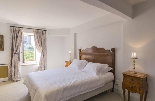 Tabanac Bed & Breakfast | Chambres d'Hôtes Château Renon