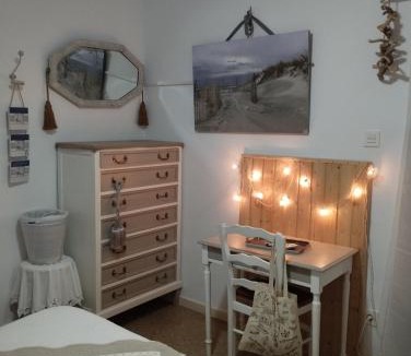 Reus Bed & Breakfast | CHAMBRES D'HÔTES CHEZ CATHERINE A REUS chambre bord de mer avec salle de bains privée