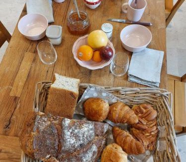 Thomery House | Chambres d'hôtes,Chez Dom