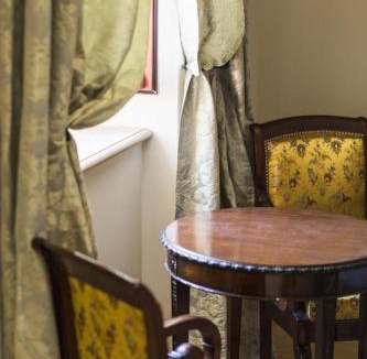 Tabanac Bed & Breakfast | Chambres d'hôtes de Château Renon