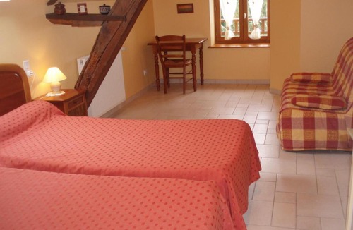 Couesmes-Vauce Bed & Breakfast | Chambres D'Hôtes De Froulay