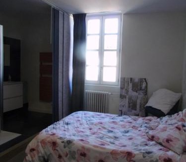 Giroussens Bed & Breakfast | Chambres d'hôtes de l'Echauguette