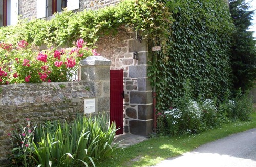Dinge Bed & Breakfast | Chambres d'Hôtes de la Barrerie