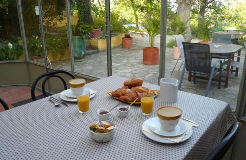 Eyragues House | Chambres d'hôtes de la gardy