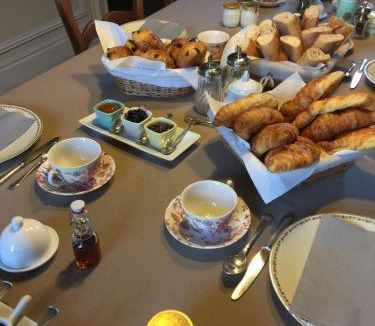 Senlis Bed & Breakfast | Chambres d'hôtes de Parseval