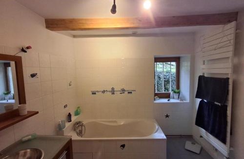 Ceyzerieu Bed & Breakfast | Chambres d'hôtes des Deux Lacs