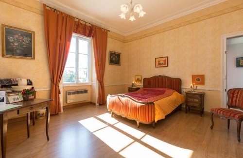 Pipriac Bed & Breakfast | Chambres d'Hôtes du Chalet de Caharet