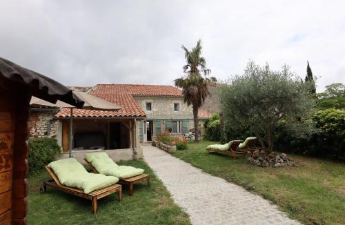 Beauville Bed & Breakfast | Chambres d'Hôtes du Messager