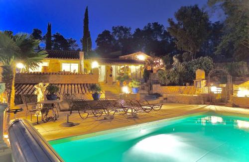 Saint-Alexandre Bed & Breakfast | Chambres d'hôtes et Gîtes Les Restanques