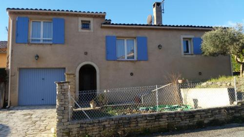 Manosque Bed & Breakfast | Chambres d'hôtes Elisa & Etienne