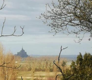 Roz-sur-Couesnon Bed & Breakfast | Chambres d'Hôtes Ferme de la Baie