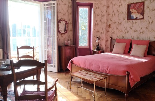 Chateau-Gontier Bed & Breakfast | Chambres d'Hôtes Les Clefs du Bonheur