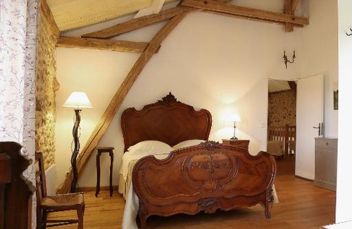 Saint-Avit-Riviere Bed & Breakfast | Chambres d'Hôtes Léone Haute