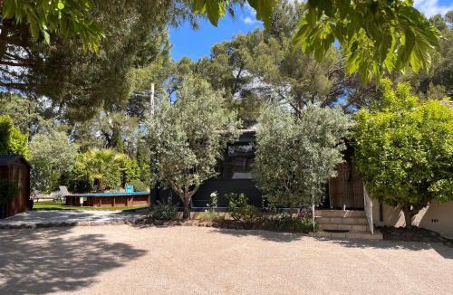 Clermont-l'Herault Bed & Breakfast | Chambres d'hôtes & Institut bien-être - Petit ParadyZen