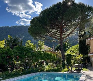 Digne-les-Bains Bed & Breakfast | Chambres d'Hôtes - Le Pin des Arches