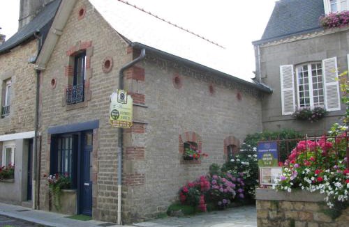 Antrain Bed & Breakfast | Chambres d'Hôtes l'Hermine