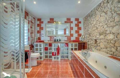 Anzex Bed & Breakfast | Chambres d'Hôtes L'Hermitage