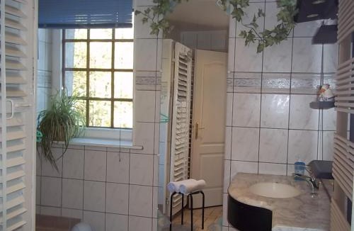 Rasey Bed & Breakfast | Chambres d'hôtes La Charmante