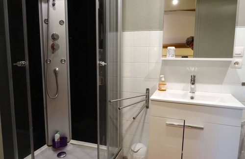 Maconge House | Chambres d'hôtes la Datcha Bourguignonne