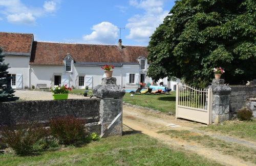 Le Controis en Sologne Bed & Breakfast | Chambres D'hôtes La Maison Rouge -