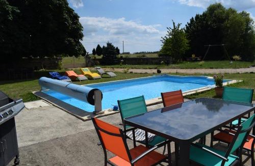 Le Controis en Sologne Bed & Breakfast | Chambres D'hôtes La Maison Rouge -