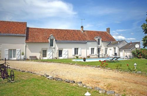 Le Controis en Sologne Bed & Breakfast | Chambres D'hôtes La Maison Rouge -
