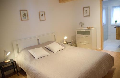 Rott Bed & Breakfast | Chambres d'hôtes "La Petite Vallée"