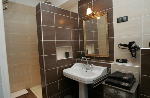 Montbeliard House | Chambres d'Hôtes Le Balcon du Prince