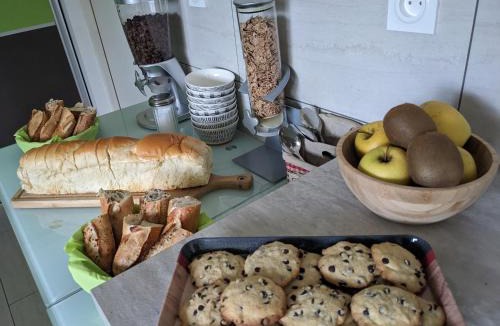 Chambretaud Bed & Breakfast | Chambres d'hôtes Le Cerisier