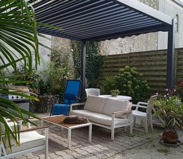 Saint-Floxel Bed & Breakfast | Chambres d'hôtes les Clématites en Cotentin