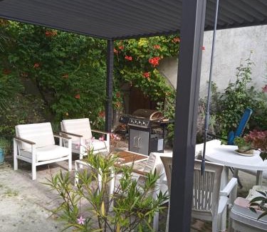 Saint-Floxel Bed & Breakfast | Chambres d'hôtes les Clématites en Cotentin