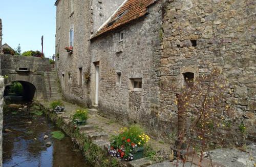 Saint-Floxel Bed & Breakfast | Chambres d'hôtes les Clématites en Cotentin