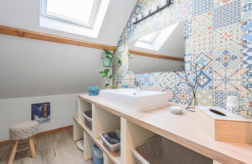 Montmort-Lucy Bed & Breakfast | Chambres d'Hôtes les Colombes