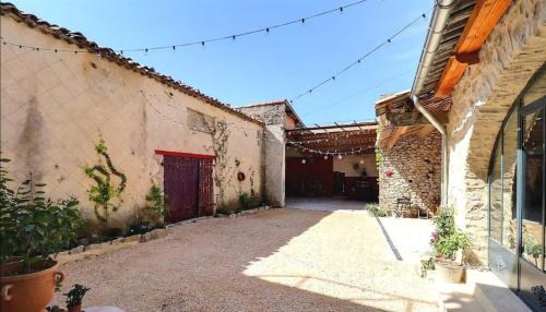 Saint-Remeze Bed & Breakfast | Chambres D’hôtes - Les Agrions