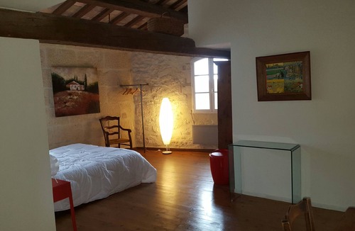 Montfrin Bed & Breakfast | Chambres d'Hôtes Lou Calvari