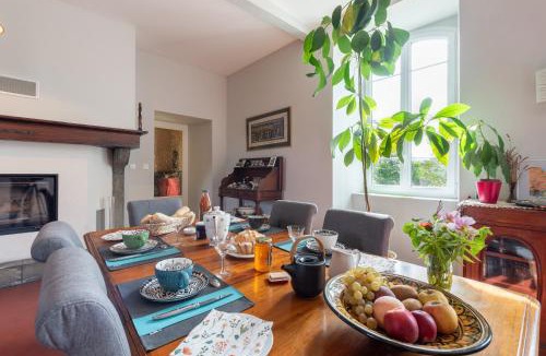 Lagarde Bed & Breakfast | Chambres D'hôtes Maison Galouÿe