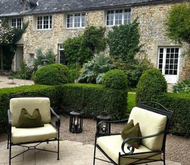 Nonant Bed & Breakfast | Chambres d'Hôtes Manoir Du Chêne