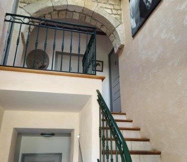 Vagnas Bed & Breakfast | Chambres d'hôtes Mas Lassagne