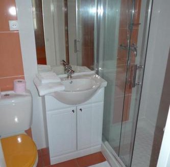 Cozes Bed & Breakfast | Chambres d'Hôtes Mazurier