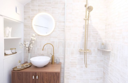 Merignac Bed & Breakfast | Chambres d'hôtes Shandita