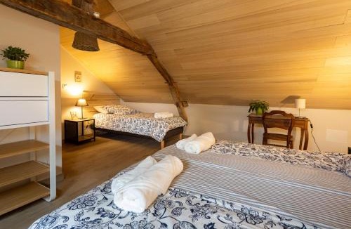 Bouzille Bed & Breakfast | Chambres d'hôtes, table d'hôtes des Reinières proche La Loire à Vélo, 3 chambres 7 couchages