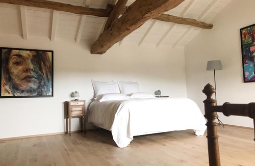 Leynes Bed & Breakfast | Chambres d'hôtes Vers la Croix